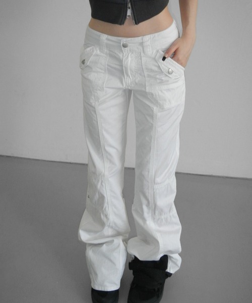 THEAIRTOWN(ジエアタウン)の「crispy 81 straight pants(その他パンツ・レディース・ブラック/ホワイト・MEDIUM/SMALL)」の9枚目の写真