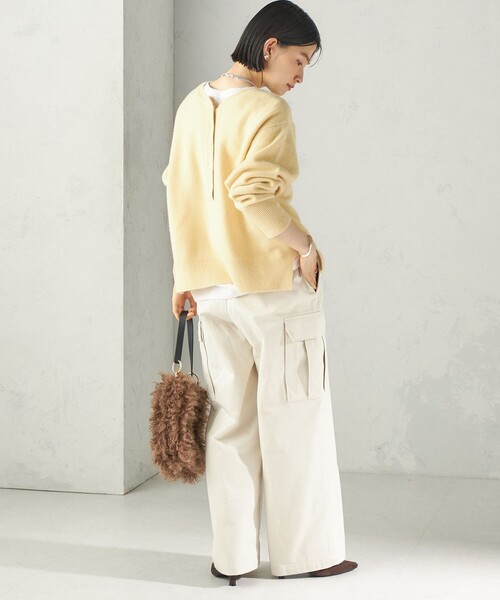 SHIPS(シップス)の「〈手洗い可能〉ウール カシミヤ 2WAY ヘンリーネック プルオーバー(ニット/セーター・レディース・ライトブルー/ネイビー/ブラウン/オフホワイト/グレー/クリーム・ONE SIZE)」の8枚目の写真