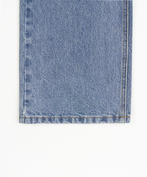 TOFFEE(トフィー)の「セミフレアデニムパンツ (LIGHT BLUE)(デニムパンツ・メンズ・その他・SMALL/MEDIUM/LARGE/X-LARGE)」の3枚目の写真