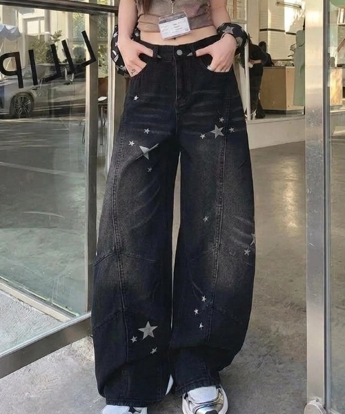 HAILY(ヘイリー)の「スターデザインワイドデニムパンツ(デニムパンツ・レディース・ブラック/ブルー・S/M/L)」の6枚目の写真