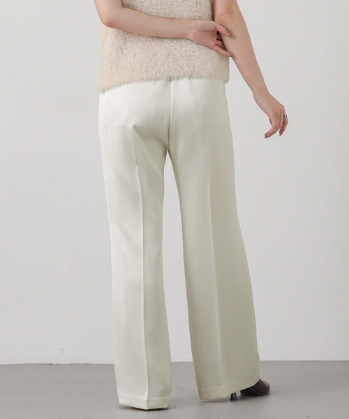 Gready Brilliant(グレディブリリアン)の「サテンセミフレア(その他パンツ・レディース・チャコールグレー/アイボリー・38/36)」の9枚目の写真