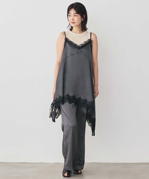 Gready Brilliant(グレディブリリアン)の「サテンセミフレア(その他パンツ・レディース・チャコールグレー/アイボリー・38/36)」の19枚目の写真