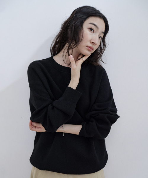 STEP AROUND(ステップアラウンド)の「スーパーファインウールジャガードニット MTM ブラック(ニット/セーター・レディース・その他・FREE)」の2枚目の写真