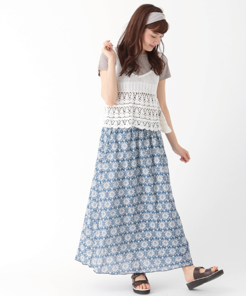 earth music&ecology（アースミュージックアンドエコロジー）の「エスニック柄マキシスカート（スカート・レディース・ライトグリーン/ブルー・FREE）」の2枚目の写真