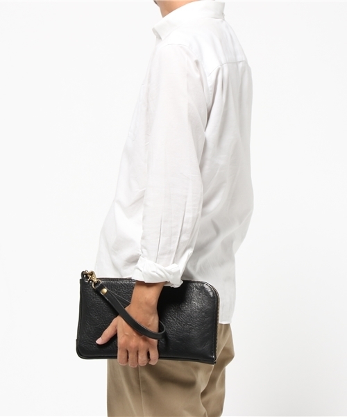 SHIPS（シップス）の「AMIACALVA for SHIPS: スモール レザー クラッチバッグ■（クラッチバッグ・メンズ・ブラック/ブラウン系その他/ブラウン/ネイビー/ダークネイビー/ナチュラル・ONE SIZE）」の8枚目の写真