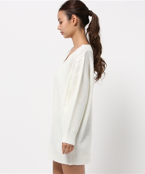 VENCEEXCHANGE（ヴァンスエクスチェンジ）の「Vネックケーブルワンピース（ワンピース・レディース・ブラック/オフホワイト/グレー・MEDIUM）」の5枚目の写真