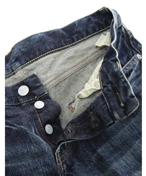 HYSTERIC GLAMOUR（ヒステリックグラマー）の「DEEP BLUE加工デニムスリムストレートPT（デニムパンツ・メンズ・インディゴブルー・28inch/30inch/32inch/34inch）」の8枚目の写真