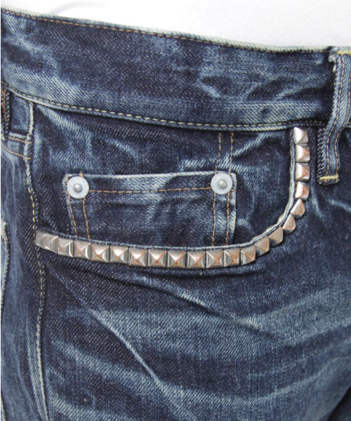 HYSTERIC GLAMOUR（ヒステリックグラマー）の「DEEP BLUE加工デニムスリムストレートPT（デニムパンツ・メンズ・インディゴブルー・28inch/30inch/32inch/34inch）」の6枚目の写真