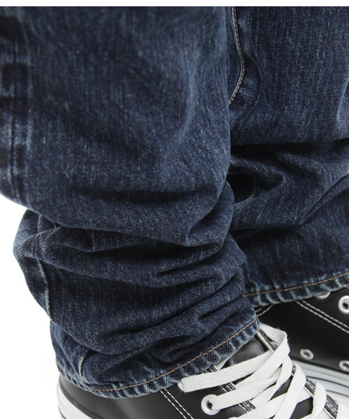 HYSTERIC GLAMOUR（ヒステリックグラマー）の「DEEP BLUE加工デニムスリムストレートPT（デニムパンツ・メンズ・インディゴブルー・28inch/30inch/32inch/34inch）」の5枚目の写真