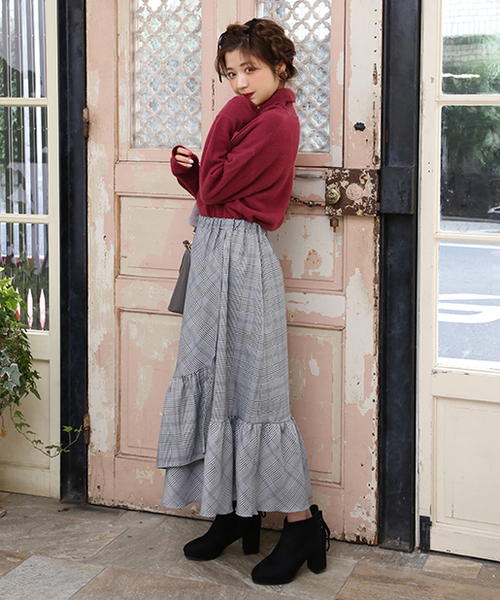 one after another NICE CLAUP(ワンアフターアナザーナイスクラップ)の「フリルヘムマキシスカート(スカート・レディース・ブラック系その他/グレー系その他/レッド系その他・FREE)」の9枚目の写真