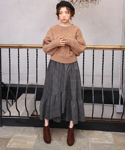 one after another NICE CLAUP(ワンアフターアナザーナイスクラップ)の「フリルヘムマキシスカート(スカート・レディース・ブラック系その他/グレー系その他/レッド系その他・FREE)」の12枚目の写真