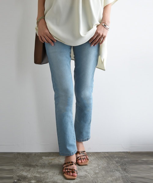 and it_（アンドイット）の「らくらくこなれストレッチゆるレギンスパンツ（その他パンツ・レディース・カーキ/ブラック/チャコールグレー/ライトベージュ/ベージュ/ネイビー/ワンウォッシュ/ブルー・4L/3L/L/M/LL）」の7枚目の写真