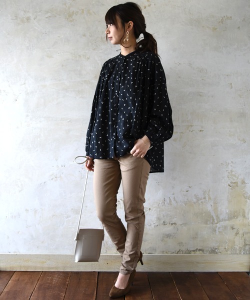 and it_（アンドイット）の「らくらくこなれストレッチゆるレギンスパンツ（その他パンツ・レディース・カーキ/ブラック/チャコールグレー/ライトベージュ/ベージュ/ネイビー/ワンウォッシュ/ブルー・4L/3L/L/M/LL）」の21枚目の写真