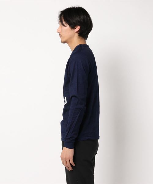 JOURNAL STANDARD relume(ジャーナルスタンダード レリューム)の「SALVAGE PUBLIC / サルベージパブリック : SURF HONOLULU ロングスリーブTシャツ# (Tシャツ/カットソー・メンズ・ネイビー・LARGE/MEDIUM)」の2枚目の写真