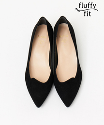 fluffy fitアシンメトリーカットパンプス