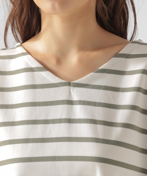 BAYFLOW(ベイフロー)の「ポンチボーダープルオーバー(Tシャツ/カットソー・レディース・ブラック/ベージュ/カーキ・SMALL/MEDIUM)」の12枚目の写真