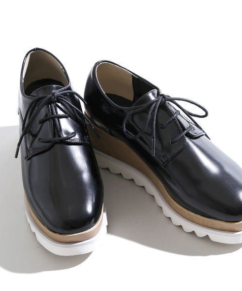 WEGO(ウィゴー)の「WEGO/コンビ厚底シューズ(ドレスシューズ・レディース・ブラック/ベージュ/ブラック系その他・MEDIUM/LARGE)」の9枚目の写真