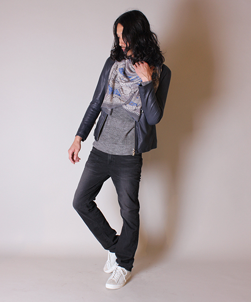 Lui's（ルイス）の「Lui's【プレミアムタンナーレザー】シングルレザージャケット（ライダースジャケット・メンズ・ブラック/ネイビー/チャコールグレー/キャメル・SMALL/MEDIUM/LARGE）」の19枚目の写真