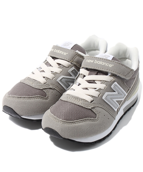 green label relaxing（グリーンレーベルリラクシング）の「［ニューバランス］ KV996 ◆（スニーカー・キッズ・ネイビー/ライトグレー・19cm/19.5cm/20cm/20.5cm/21cm/18cm/18.5cm/17cm/17.5cm）」の2枚目の写真