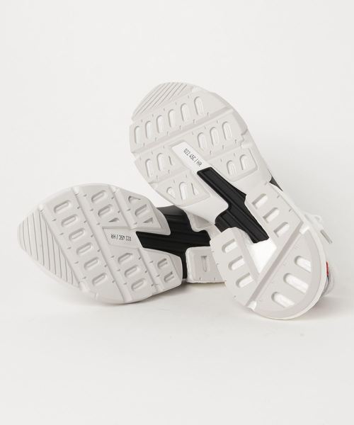 adidas(アディダス)の「adidas (アディダス) POD-S3.1 PK(スニーカー・メンズ・ホワイト・26.5/27/27.5/28/26/28.5)」の3枚目の写真