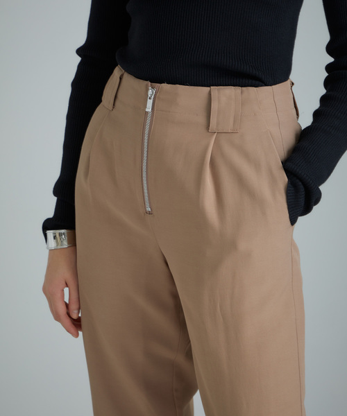 M/M ATTACHMENT(エムエムアタッチメント)の「【M/M ATTACHMENT】ビスコースギャバスラックスパンツ(スラックス・レディース・ブラック/ベージュ・1/2)」の6枚目の写真