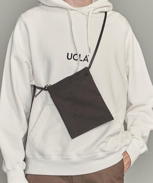 BEAUTY&YOUTH UNITED ARROWS(ビューティーアンドユースユナイテッドアローズ)の「BY ライトファブリック ミニ ショルダーバッグ ◇(ショルダーバッグ・メンズ・パープル/ベージュ/その他1/ブラック/シルバー・FREE)」の2枚目の写真