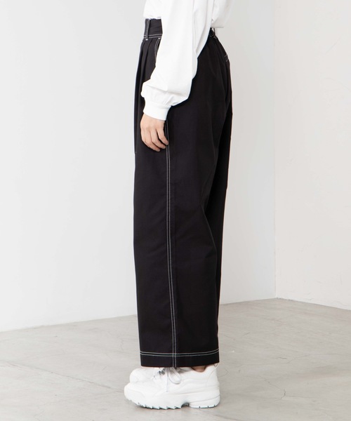 WEGO（ウィゴー）の「WEGO/チノタックストレートワイドパンツ（チノパンツ・レディース・ライトブラウン/カーキ/ベージュ/ブラック・MEDIUM/SMALL/X-SMALL/LARGE）」の12枚目の写真