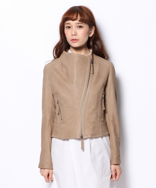 GRACE CONTINENTAL（グレースコンチネンタル）の「ラムベジライダースジャケット（ライダースジャケット・レディース・ブラック/ベージュ/イエロー・36/38）」の7枚目の写真