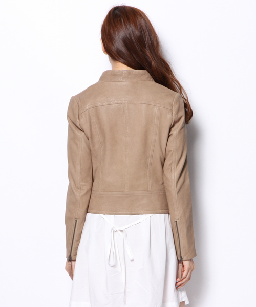 GRACE CONTINENTAL（グレースコンチネンタル）の「ラムベジライダースジャケット（ライダースジャケット・レディース・ブラック/ベージュ/イエロー・36/38）」の5枚目の写真