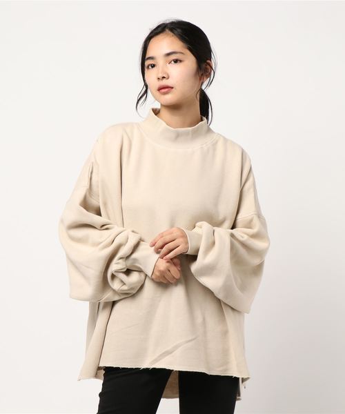 STYLEBLOCK（スタイルブロック）の「CVC裏起毛オーバーサイズサイドスリットハイネックスウェット（スウェット・レディース・ベージュ/パープル/ブラウン/カーキ/アイボリー・M）」の2枚目の写真