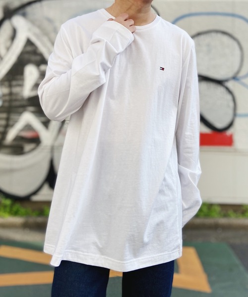 TOMMY HILFIGER(トミーヒルフィガー)の「【TOMMY HILFIGER(トミー・ヒルフィガー)】 ワンポイント刺繍 長袖Tシャツ ロンT TOMMY Small Logo Long Sleeve Tee(Tシャツ/カットソー・メンズ・グレー/ブラック/ホワイト/ネイビー・S/M/L)」の9枚目の写真
