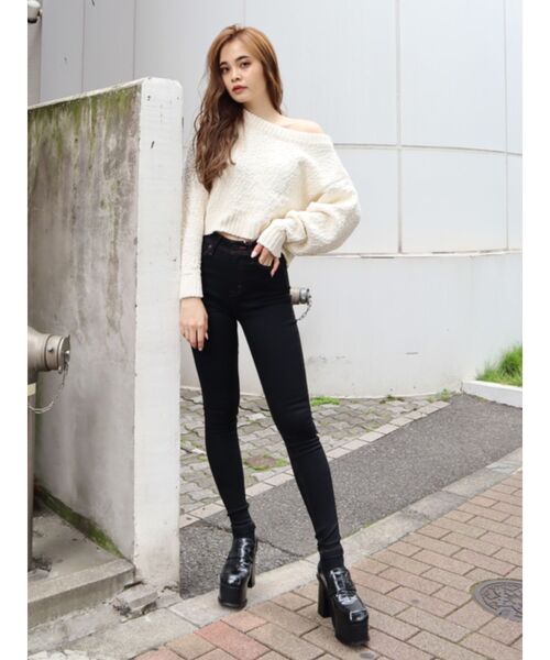 EMODA（エモダ）の「バルキーマットモールニット（ニット/セーター・レディース・ホワイト/ブラック/ブラウン・FREE）」の11枚目の写真