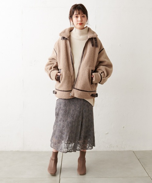 natural couture(ナチュラルクチュール)の「ボアオーバーサイズフライトジャケット(その他アウター・レディース・ブラック/ベージュ/ブラウン/アイボリー・FREE)」の19枚目の写真