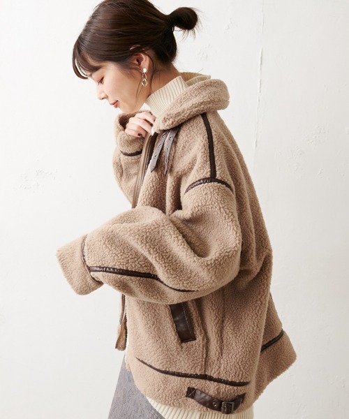 natural couture(ナチュラルクチュール)の「ボアオーバーサイズフライトジャケット(その他アウター・レディース・ブラック/ベージュ/ブラウン/アイボリー・FREE)」の7枚目の写真