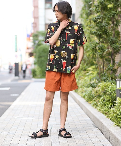 チチカカ（チチカカ）の「カラフル撥水ショーツ（その他パンツ・メンズ・グリーン/オレンジ/イエロー・LARGE/MEDIUM）」の4枚目の写真