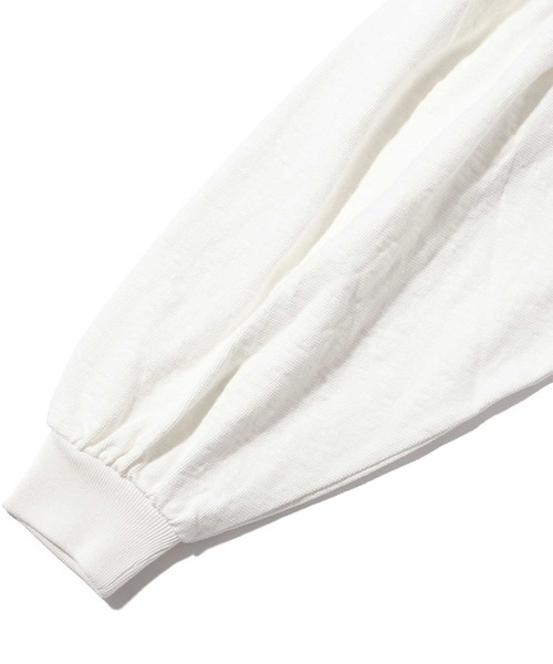Levi's(リーバイス)の「LEVI'S(R) MADE&CRAFTED(R) COAST TEE BRIGHT WHITE(スウェット・レディース・マルチ・M/XS/S)」の4枚目の写真