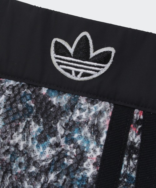 adidas アディダス 花柄 Aライン スカート サイドライン 総柄