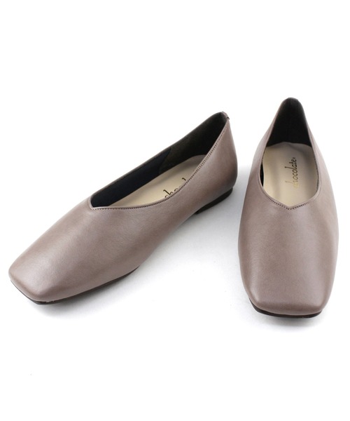 chocolates(チョコラテス)の「晴雨兼用 ソフトスクエア パンプス【日本製】(パンプス・レディース・ブラック/パイソン/ベージュ/ホワイト/ブラウン系1/ブラウン系/ライトグレー・23cm/24.5cm/24cm/23.5cm/22cm/22.5cm/25cm)」の10枚目の写真