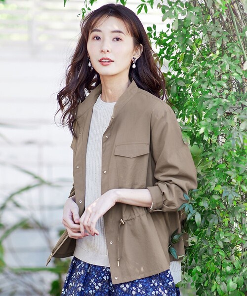 J.PRESS(ジェイプレス)の「【洗える】ソフトタイプライター ジャケット(ブルゾン・レディース・カーキ系/ベージュ系・T13/T15)」の2枚目の写真