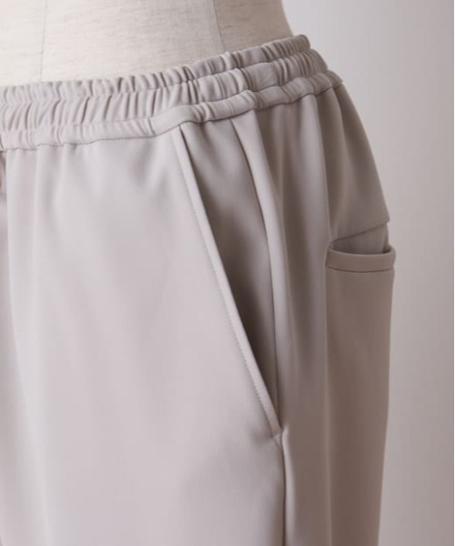 BEARDSLEY（ビアズリー）の「ダブルクロストラックパンツ（その他パンツ・レディース・ライトグレー/ネイビー・FREE）」の7枚目の写真