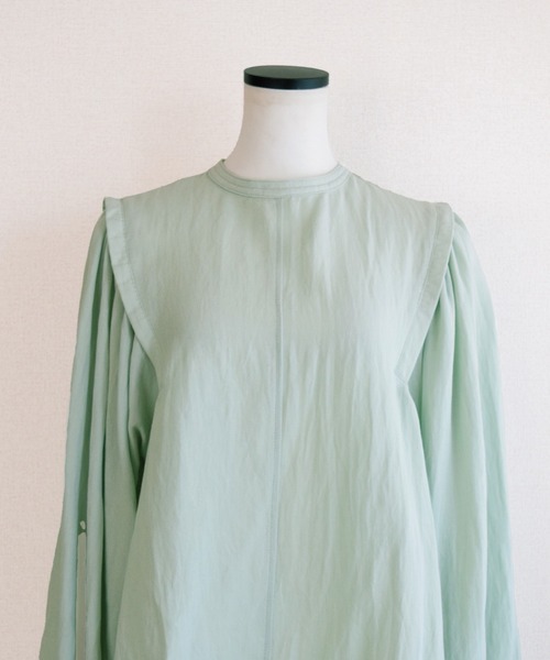 Marient（マリエント）の「ギャザースリーブバルーンBL（シャツ/ブラウス・レディース・ミント・FREE）」の2枚目の写真