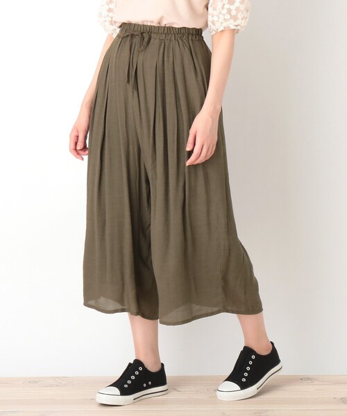 Cutie Blonde（キューティーブロンド）の「◆累計34万本！【S-L/すそくるっ】スラブ調ワイドパンツ（その他パンツ・レディース・ブラック/ダークオレンジ/カーキ/ライトベージュ/黄緑系・03/02/01）」の3枚目の写真