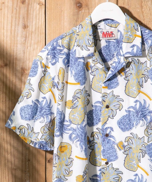 MAGIC MOMENTS(マジックモーメンツ)の「『別注』MAGIC MOMENTS×Sonny Label アロハシャツ(シャツ/ブラウス・メンズ・ベージュ/ネイビー/オフホワイト/キャメル・MEDIUM/LARGE)」の2枚目の写真