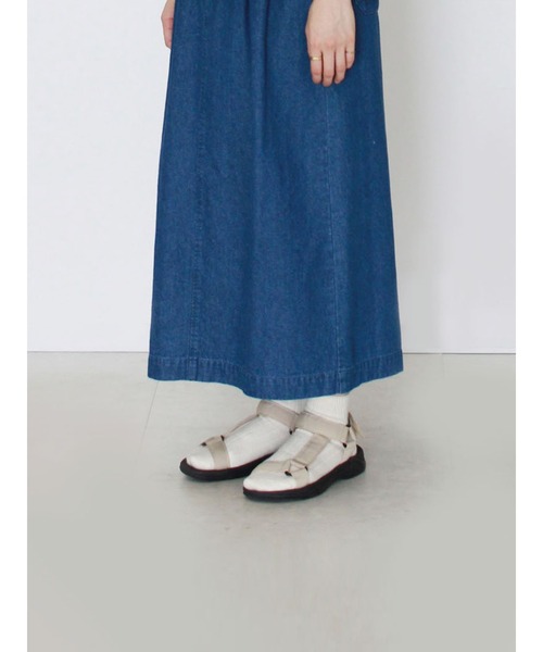 ehka sopo(エヘカソポ)の「ベルクロスポーツサンダル(サンダル・レディース・ラベンダー/ブラック/ベージュ・LARGE/MEDIUM)」の8枚目の写真