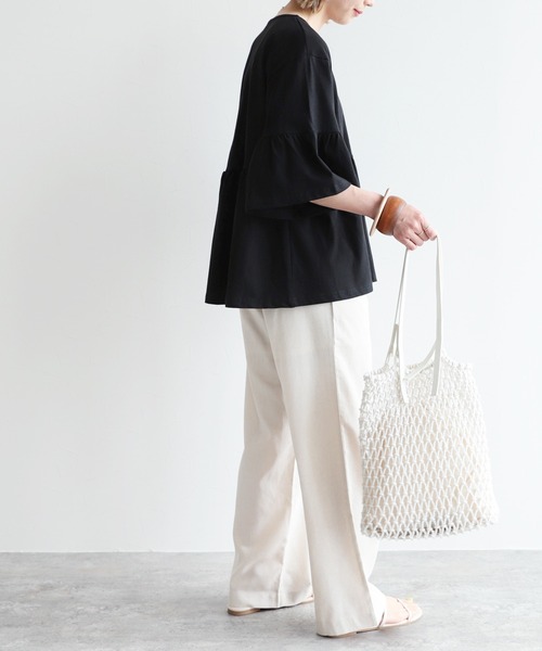 reca（レカ）の「ギャザーフレアカットソー（Tシャツ/カットソー・レディース・ブラック/オフホワイト/グレイッシュベージュ・FREE）」の6枚目の写真