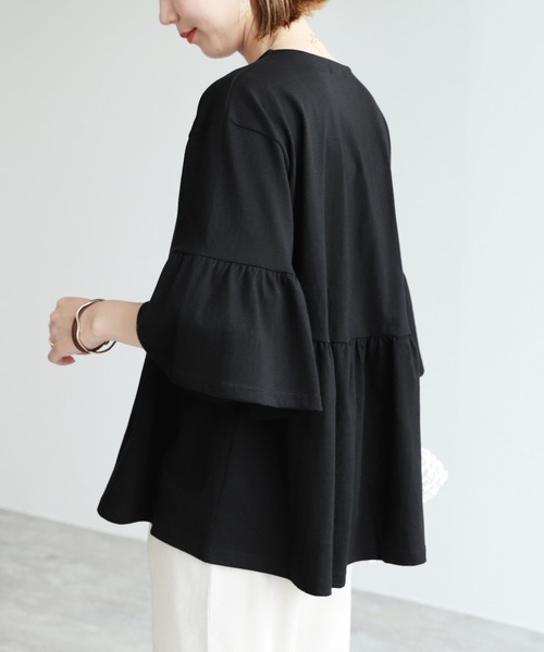 reca（レカ）の「ギャザーフレアカットソー（Tシャツ/カットソー・レディース・ブラック/オフホワイト/グレイッシュベージュ・FREE）」の7枚目の写真