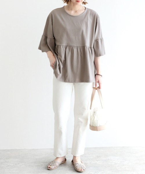 reca（レカ）の「ギャザーフレアカットソー（Tシャツ/カットソー・レディース・ブラック/オフホワイト/グレイッシュベージュ・FREE）」の9枚目の写真