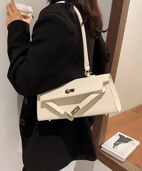 LUGG NAGG（ラグナグ）の「横長ワンハンドルショルダーバッグ（ショルダーバッグ・レディース・ホワイト/ブラック/カーキブラウン/ブラウン・FREE）」の2枚目の写真