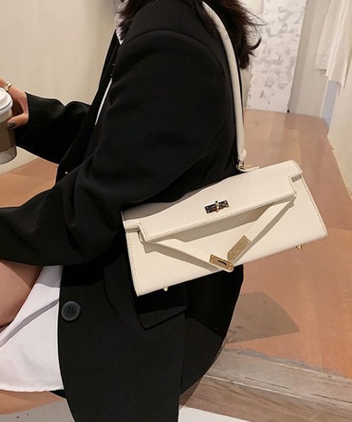 LUGG NAGG（ラグナグ）の「横長ワンハンドルショルダーバッグ（ショルダーバッグ・レディース・ホワイト/ブラック/カーキブラウン/ブラウン・FREE）」の12枚目の写真