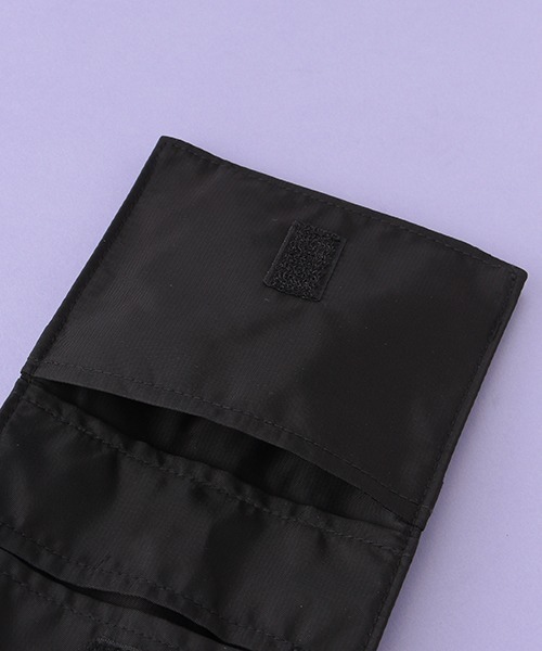 LOVETOXIC（ラブトキシック）の「クリップポケット（ポーチ・キッズ・ライトグリーン/アイボリー/ピンク/ブラック・FREE）」の5枚目の写真